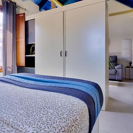 Ziri - Hostatel Apartment Granada